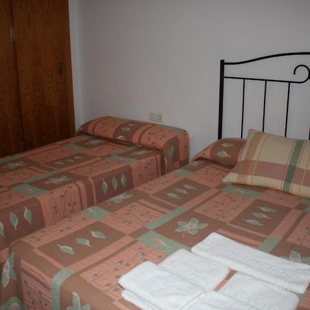 Hostal Torre De Guzman Conil De La Frontera Exteriör bild