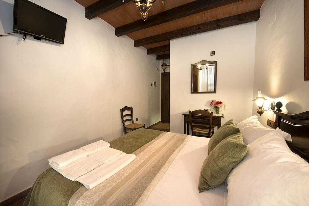 Hostal Torre De Guzman Conil De La Frontera Exteriör bild