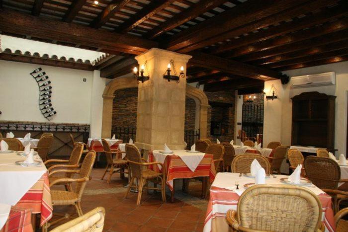 Hostal Torre De Guzman Conil De La Frontera Exteriör bild